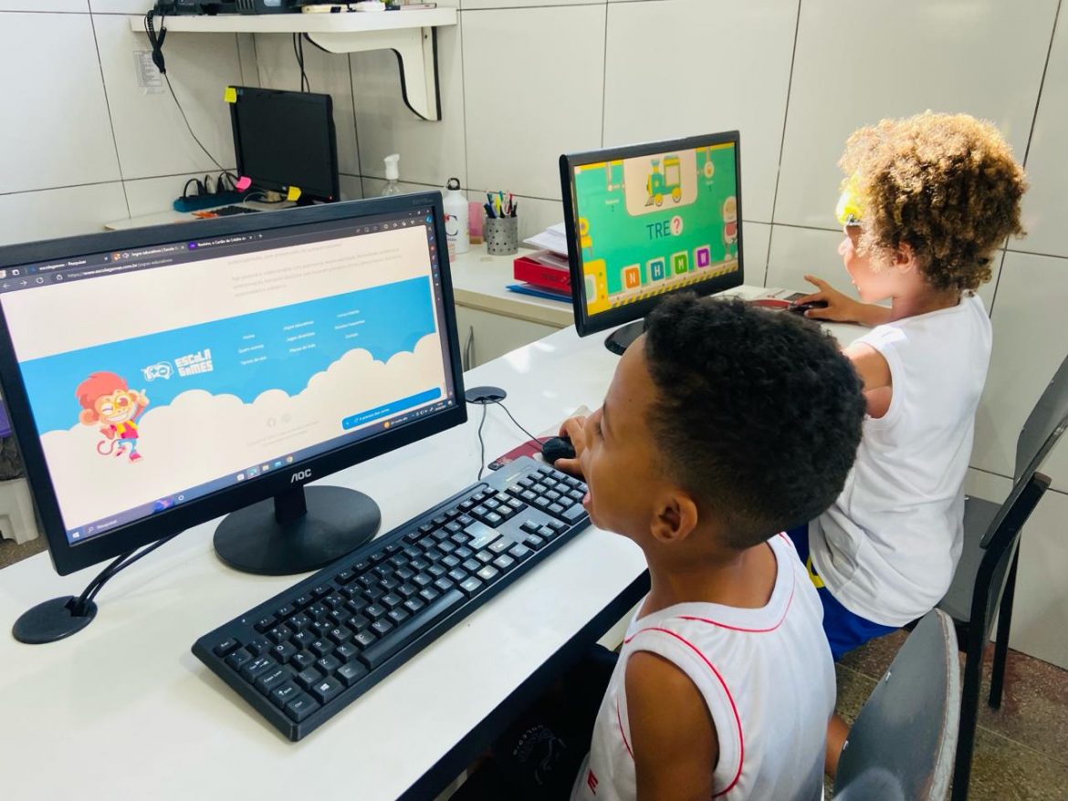 AULAS DE INFORMÁTICA COM JOGOS PEDAGÓGICOS. – Colégio Pirâmide
